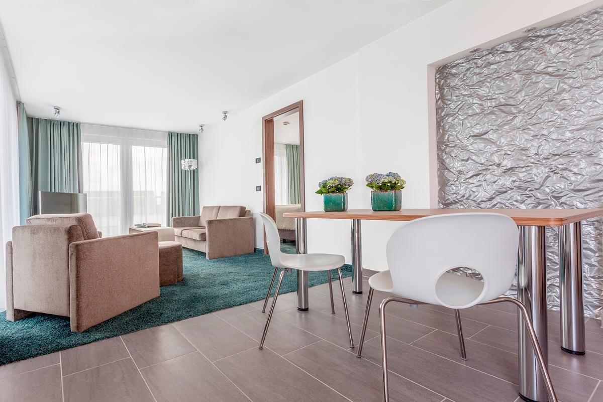 Hotel Schelf Gmbh & Co. Kg Büsum Extérieur photo